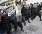 اضطرابات تونس 20106.jpg