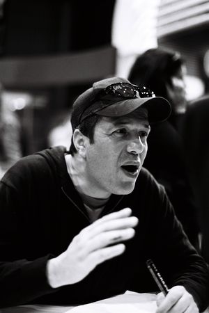 Dihem au salon du livre de Paris 2012.jpg