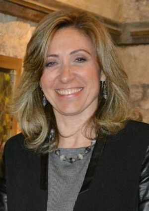 نيفين الكيلاني.jpg