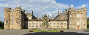 Holyroodhouse (xtof.photo).jpg