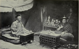 Photo of the Shigatse abbot taken around 1910