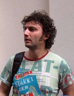 Jonas Kaufmann 9 May 2008 London.jpg