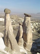 Hoodoos (fairy chimneys) in Ürgüp (كاپادوكيا)، تركيا
