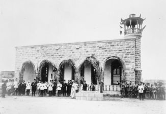 مسجد العاملين في محطة تبوك.