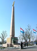 The Gëlle Fra monument commemorates those who volunteered for service in the armed forces of the Entente.