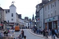 Busy street - geograph.org.uk - 406931.jpg