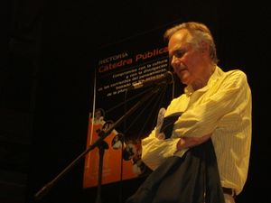 Fernando Vallejo.jpg