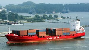 اتفاقية روسيا وبيلاروس لتصدير نحو 10 ملايين طن من المنتجات النفطية البيلاروسية عبر الموانئ الروسية في الأعوام 2021 - 2023.jpg