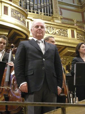 Barenboim Vienna.jpg