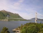 Gjemnessundbrua 02.jpg
