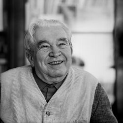 ياروسلاڤ سيفرت 1981 تصوير: هانا هامپلوڤا