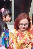 Melanau girls with Baju Kurung.jpg