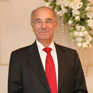 عميد خولي.jpg