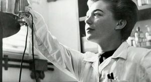 Mathilde Krim.jpg