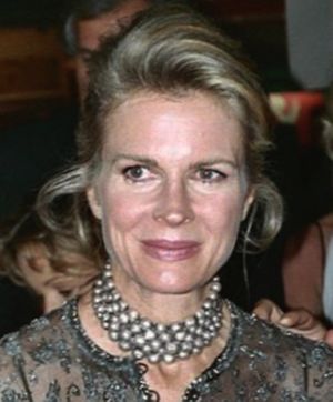 Candice Bergen 1993 portrait.jpg
