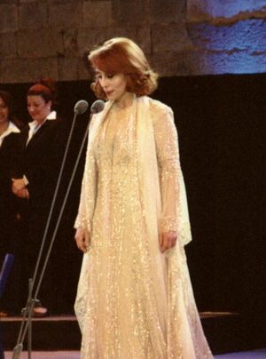 فيروز في حفل موسيقي، بيت الدين،2001.