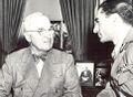 الشاه برفقة هاري ترومان عام 1949.