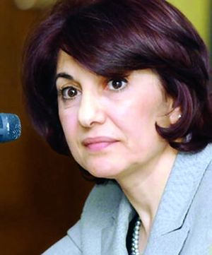 بثينة شعبان.jpg