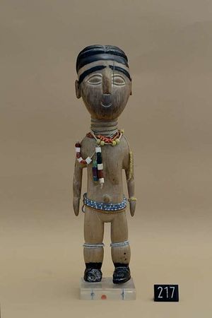 Raccolte Extraeuropee - Passaré 00217 - Statua Ewe - Togo Ghana.jpg