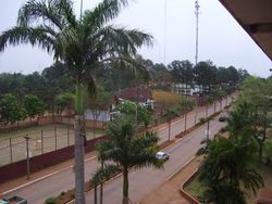 Avenida Aguirre, أحد الطرق الرئيسية في بويرتو إجواسو