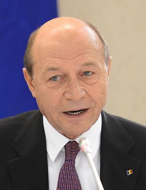 EPP Summit; Meise, Dec. 2013 (11449226465) (cropped 2).jpg