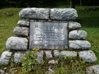 نصب سلوڤيني ليوزف رسل، 1957